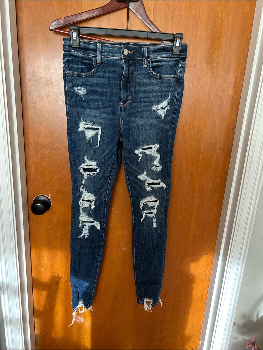 American Eagle Highest Rise Jegging Jeans Size 8 Short Distressed Denim